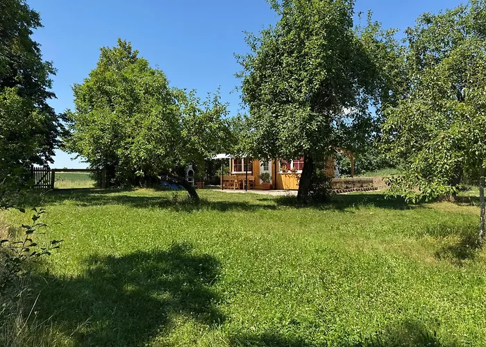 Kemp Holzhaus Mit Trailer Lasse Seele Baumeln Wettringen (Bavaria)