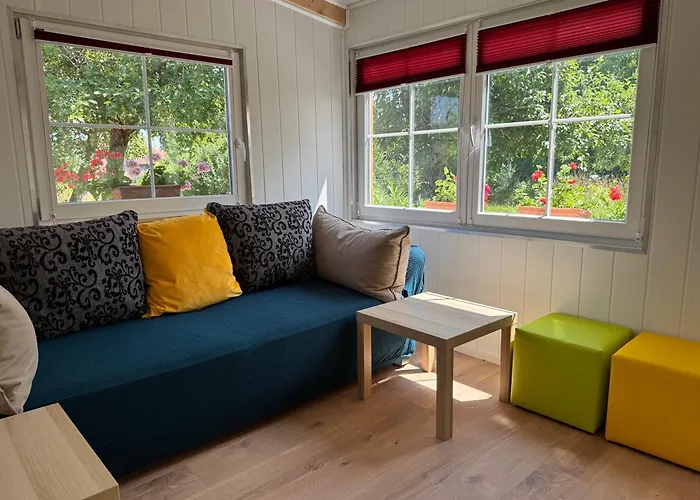 Holzhaus Mit Trailer Lasse Seele Baumeln * Wettringen (Bavaria)